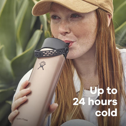 Hydro Flask – Lightweight Wide Flex Straw Cap Bottle 710 ml (24 oz)