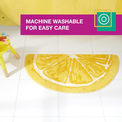 TOWN & COUNTRY PLAY Tapete de baño con forma de medio círculo de limón Citrus Slice, tapete de suelo absorbente con mechones, parte trasera antideslizante, lavable a máquina, amarillo, 34.7"x18.1"