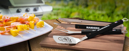 YouTheFan NFL Las Vegas Raiders Juego de barbacoa de 3 piezas de la serie Spirit, acero inoxidable, 22" x 9"