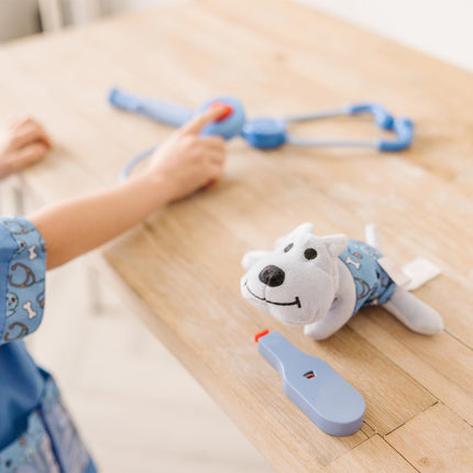 Melissa & Doug Veterinarian Role-Play Costume Set (Frustration-Free Packaging)