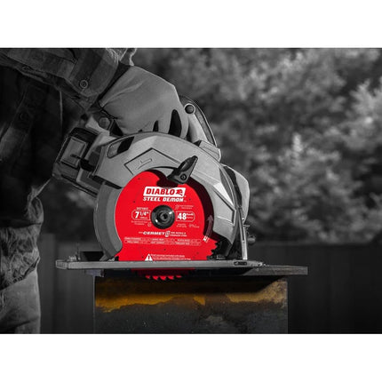 Diablo D0748CF STEEL DEMON 7 1/4 inch 48 Teeth Metal and Stainless Steel cutting Saw Blade CERMET II Carbide Up to 5X Longer Life