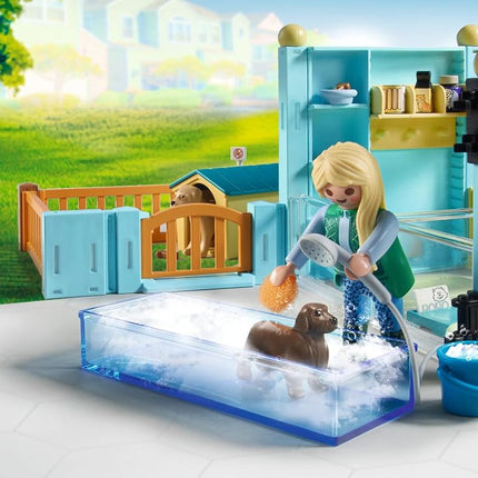 Playmobil 71742 Animal Hotel 191 Pieces Playset for Kids Ages 4+