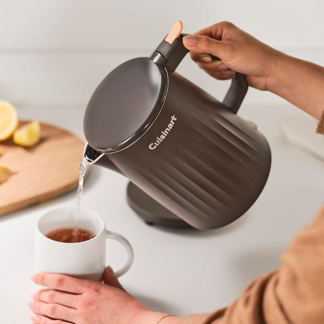 Cuisinart Soho Hervidor eléctrico de doble pared de 1 litro, Negro