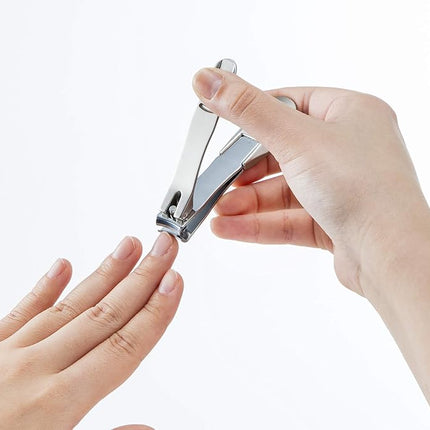 Japanese Stainless Steel Curved Blade Nail Clipper - Made in Japan | Green Bell (G-1205)