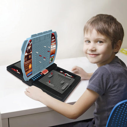 Lexibook Batalla Naval Parlante (francés, inglés, español, portugués), juego de mesa electrónico 1 o 2 jugadores, interactivo, efectos de luz y sonido, estrategia, funciona con pilas, gris/negro, GT2800US