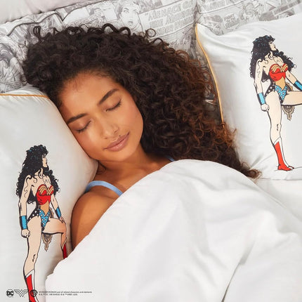 Wonder Woman (Believe in Wonder) x Kitsch Satin Pillowcase with Zipper – Softer Than Silk, Luxury Cooling Pillowcase for Hair & Skin, Wrinkle Prevention, King Size (19X36)