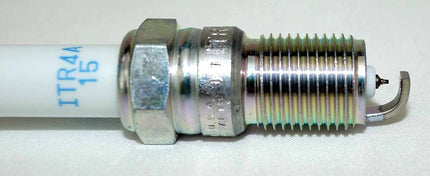 NGK # 5599 Laser Iridium Spark Plug ITR4A15 ----- 8 PCS *NEW*