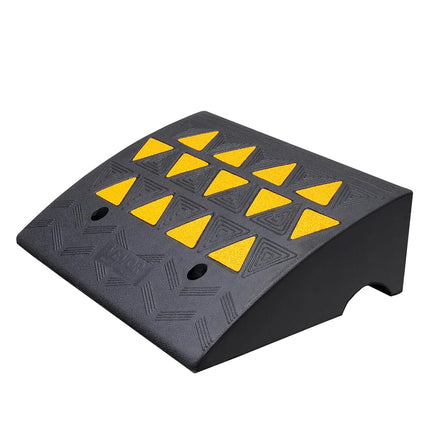 VEVOR Rubber Curb Ramp 15.2 cm Rise Height Sidewalk Curb Ramp, 37 cm Width 49.1 cm Length Driveway Ramp for Curb, 15T Heavy Duty Rubber Ramp for Forklifts, Trucks, Buses, Cars, Wheelchairs, Bikes