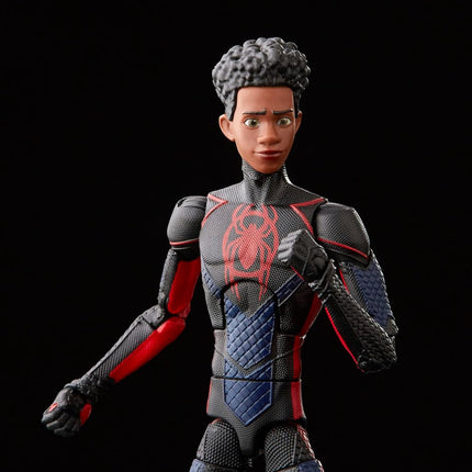 Marvel Legends Series Spider-Man: Cruzando el Spider-Verse (Primera parte) Figura de acción de Miles Morales de 15 cm, 3 accesorios