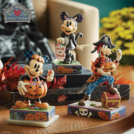 Disney Traditions by Jim Shore - Captain Goofy - Mickey & Friends Figurine 19cm