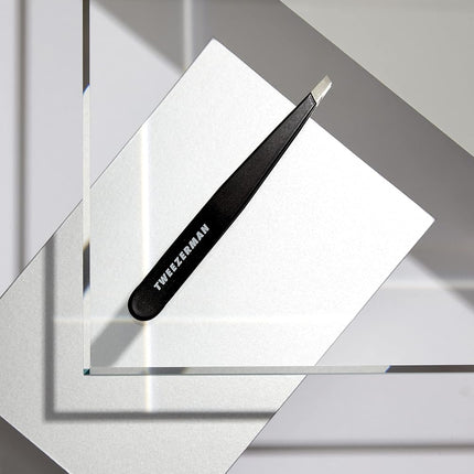 Tweezerman G.E.A.R. Slant Tweezer (Midnight)