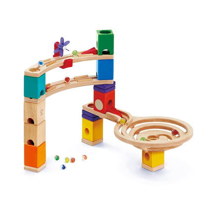 Hape Quadrilla Race to Finish Wooden Blocks with M