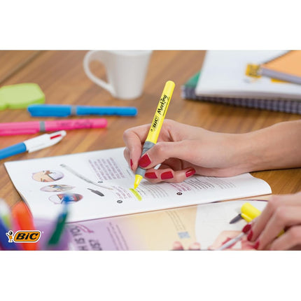 BIC Highlighter Grip Pens - Yellow, Box of 12