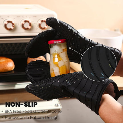 4 Piece Silicone Oven Mitts and Pot Holders, Heat Resistant up to 500F, Non-Slip Texture, Transparent Silicone, Essential for Cooking and Baking (makal-HEI)