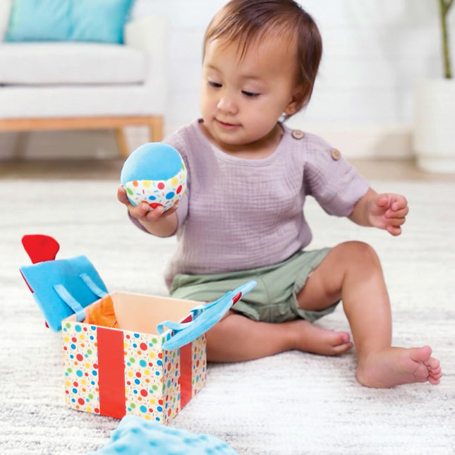 Melissa & Doug Surprise Gift Box Infant Toy| Developmental Toy for Toddlers | Sensory Toys for Children | 0+ | Gift for Baby Boys or Baby Girls - FSC Certified