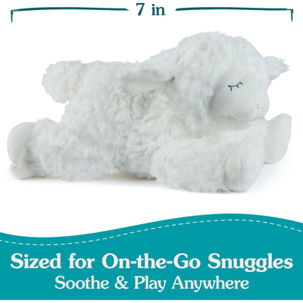 GUND Sonajero de Cordero Sostenible, Cordero Winky de Peluche, Juguete de Peluche Hecho con Materiales 100% Reciclados, Juguete Sensorial de Peluche con Sonajero para Bebés, Blanco, 7"
