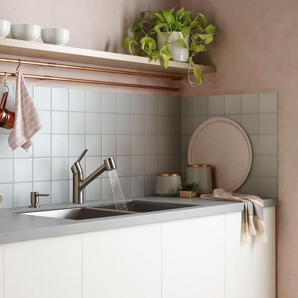 Robinet de cuisine extractible Moen Sombra Power Clean, fini résistant aux taches en acier inoxydable