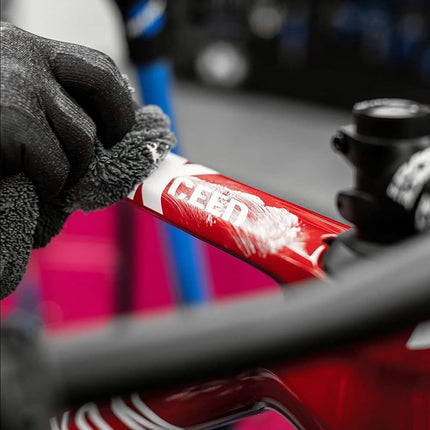 Muc Off Wundershine, 500 Milliliters Polish and Protectant with Carnauba Wax - Suitable for Use On Bikes, Motorcycles and Cars
