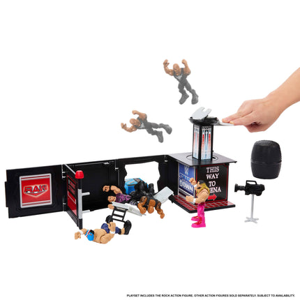 Mattel WWE Knuckle Crunchers 2-in-1 Microphone & Playset