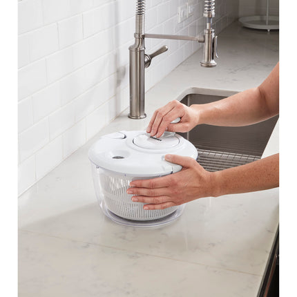 Cuisinart Large Salad Spinner- Wash, Spin & Dry Salad Greens, Fruits & Vegetables, 5qt, CTG-00-SASW White