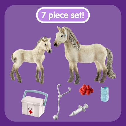 Schleich Horse Club - 7Pc Horse Club Hannah’S First-Aid Kit | 42430