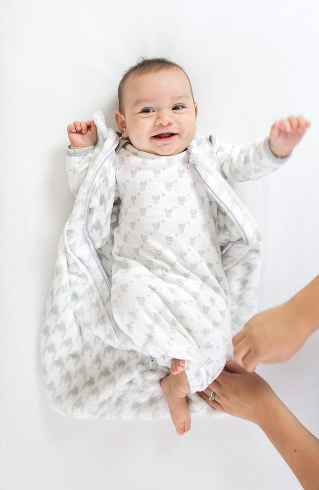 SwaddleDesigns Microfleece Sleeping Sack with 2-Way Zipper, Puppytooth, Black, 0-6MO