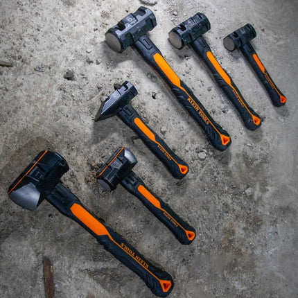 Klein Tools H80602 Sledgehammer, 2-1/2 Pound Blacksmith Hammer with Fiberglass Handle and Wedge Face, Shock-Resistant Design for Striking and Demolition, Includes Lanyard Hole