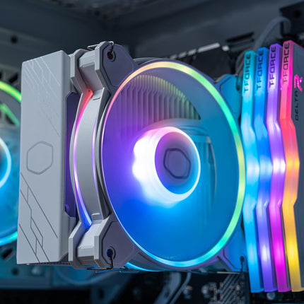 Cooler Master Hyper 212 Halo CPU Air Cooler - Pure White Aluminium Finish, 4 Continuous Direct Contact Heat Pipes with Fins, MF120 Halo2 ARGB Fan, ARGB Auto Detect, LGA1700 & AM5 Brackets - White