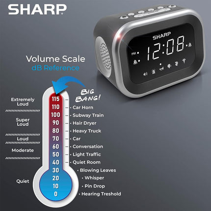 Reloj despertador muy ruidoso Sharp Big Bang para personas con sueño pesado, 6 sonidos de alarma extremadamente fuertes: Gallo, Corneta, Mamá regañona, Martillo neumático, Sirena, Pitido – Volumen de hasta 115db, Plata/Negro con pantalla LED blanca