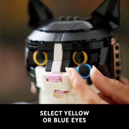 LEGO Ideas Tuxedo Cat, Home Décor, Cat Gift Idea for Animal-Lovers, Cat Lover Gifts, Collectible Model, Creative Activity, Building Set for Adults, 21349