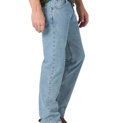 Wrangler Authentics Men's Authentics Classic Regular-fit Jean, Light Stonewash, 28W / 32L