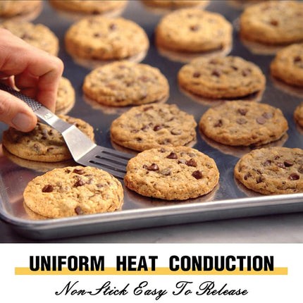 Commercial Quality Baking Sheet Pan Set, Natural Aluminum Cookie Sheet, Umite Chef Warp Resistant Baker's Half Sheet Pan, Large Thick Cookie Tray Pans for Baking, Roasting(2 Pack, 18X13In)