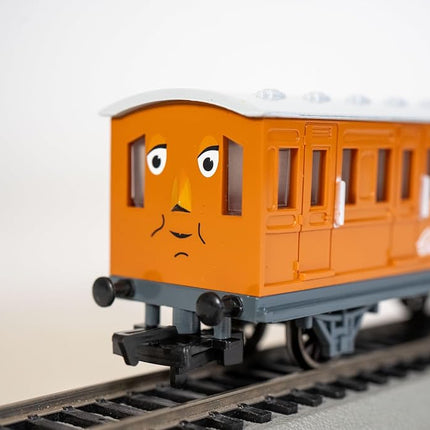 Bachmann Trains - Thomas & Friends Clarabel Coach - HO Scale