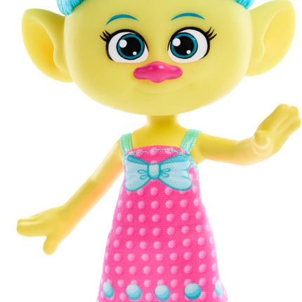 Mattel DreamWorks Trolls Band Together Trendsettin’ Fashion Doll, Smidge with Vibrant Hair & Accessory, Toys Inspired by the Movie