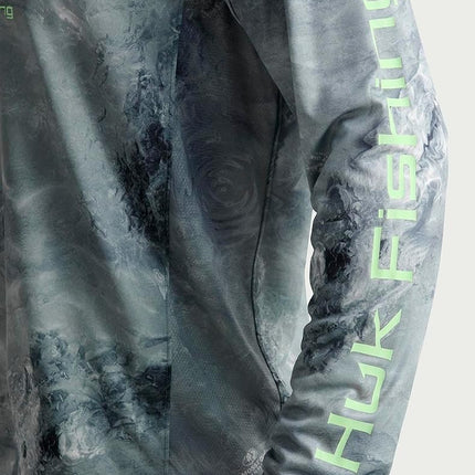 HUK Men's Standard Pursuit Pattern Crew Sleeve, Performance Shirt, Mossy Oak-Calmwater Silver Sky
