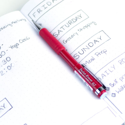 Porte-mine Pentel Twist-Erase III, 0,7 mm, corps rouge, lot de 12 (QE517B)