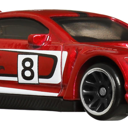 Hot Wheels Car Culture Premium Paquete de 6, Juego de 6 Vehículos Estilo Europeo Fundidos a Presión a Escala 1:64 con Decoración Elevada (Los Estilos Pueden Variar)