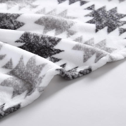 Wrangler - Throw Blanket, Ultra Plush Fleece Home Bedding, Perfect for Couch or Bed (Canyon Ikat Grey, Throw)