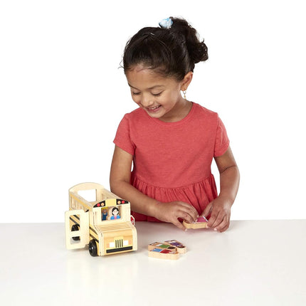 Melissa & Doug Wooden School Bus (Classic Toy Play Set, 7 Play Figures)