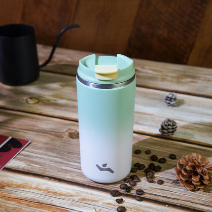 Konokyo Tumbler with Lid, 16 oz Travel Coffee Mug Double Wall Vacuum Stainless Steel Thermal Metal Cup Insulated Water Bottle,GreenWhite