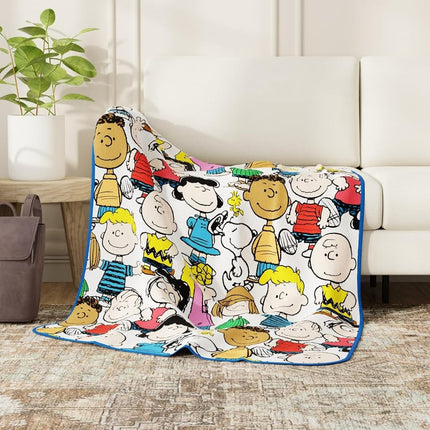 Franco Peanuts Kids Bedding Super Soft Cozy Silk Touch Throw, 40 in x 50 in, (Officially Licensed Product)