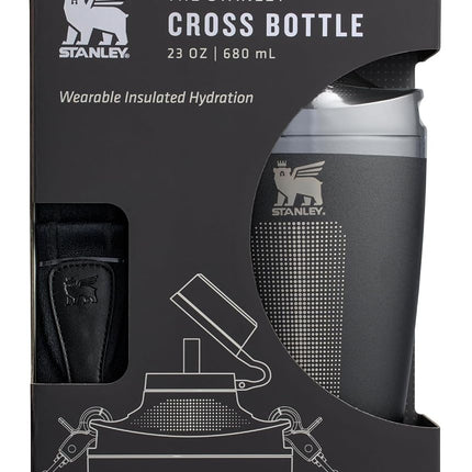 Gourde Stanley Cross | Bouteille de voyage 680 ml avec sangle Jacquard | Couvercle Tritan anti-fuite avec paille amovible | Acier inoxydable recyclé | Isolation sous vide à double paroi