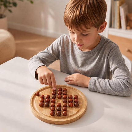 TOWO Wooden Solitaire Game - Peg Solitaire Puzzle Toy - Classic Board Game, Marble Chess, Thought Game, 21 cm, Round Board with Wooden Balls, One Player Gameplay, Brain Puzzle