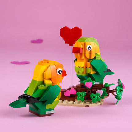 LEGO Creator Valentines Lovebirds 40522
