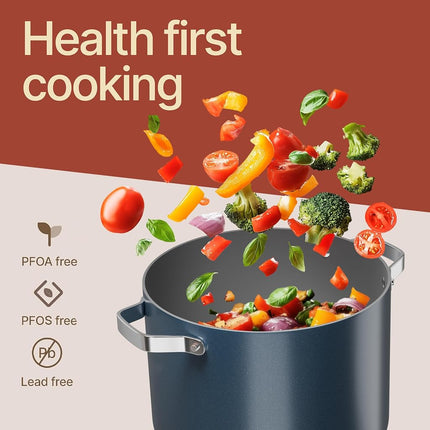 Olla para caldo de aluminio azul de 12.5 cuartos con tapa, olla antiadherente con revestimiento cerámico, sin PTFE ni PFAS, apta para horno hasta 500°F, asas remachadas de acero inoxidable, tapa de vidrio templado, compatible con todas las estufas