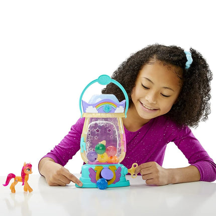 My Little Pony: A New Generation Movie Sparkle Reveal Lantern Sunny Starscout - Light Up Toy with 25 Pieces, Surprises