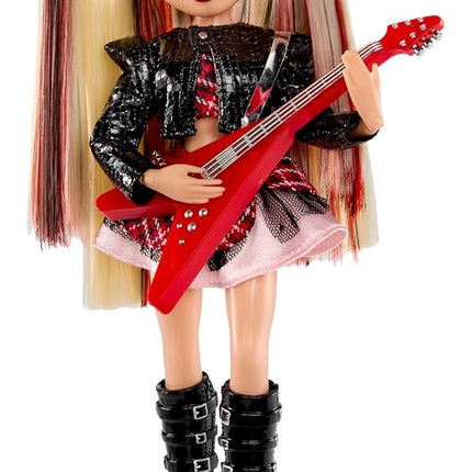 Bratz Pop Starz Cloe - Fashion Doll with Collectable Charm, Outfit and Music Accessories