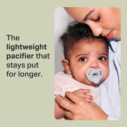 Tommee Tippee Ultra-Light Soothers, 18-36m, 4 Pack, Lightweight Dummy, Symmetrical Teat, BPA-Free Silicone, Orthodontic Design