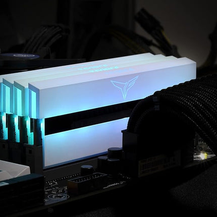 Team Group T-FORCE XTREEM ARGB TF13D416G3600HC18JDC01 module de mémoire 16 Go 2 x 8 Go DDR4 3600 MHz