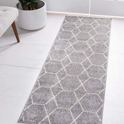 Alfombra de pasillo geométrica marroquí moderna gris claro Unique Loom Trellis Frieze Collection (0,6 x 3,9 m)